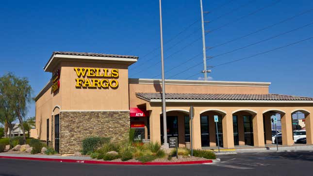 Image for article titled Wells Fargo Computer Glitch Accidentally Forecloses On All 5,700 Branches