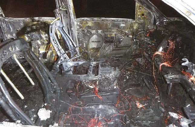 Image for article titled Lordstown Motors Prototype Electric Truck Burned To The Ground In Testing