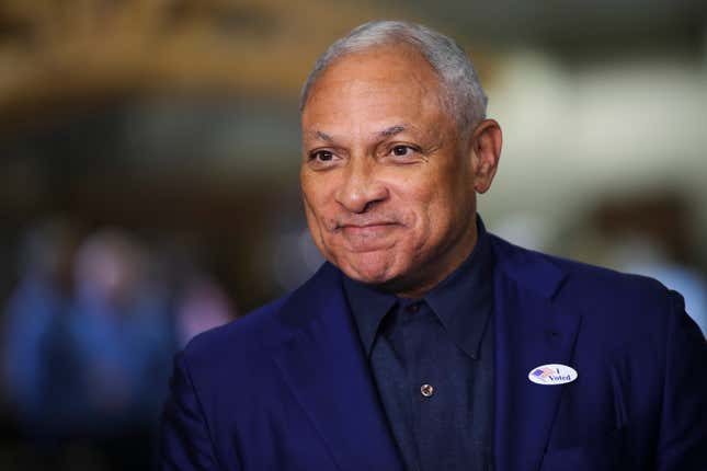  Mike Espy, Democratic candidate and apparent bringer of the apocalypse