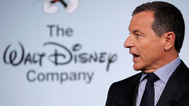 Image for article titled Lawsuit Could Open Up Fox and Disney to a Pay Discrimination Investigation