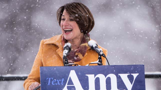 Image for article titled Amy Klobuchar Pledges To Fight Everyday Americans