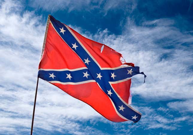Image for article titled Contractor Shows Up at Black Couple’s House With Confederate Flag, Shockingly Gets Fired: ‘I Didn’t Know the Flag Offended, Y’all’