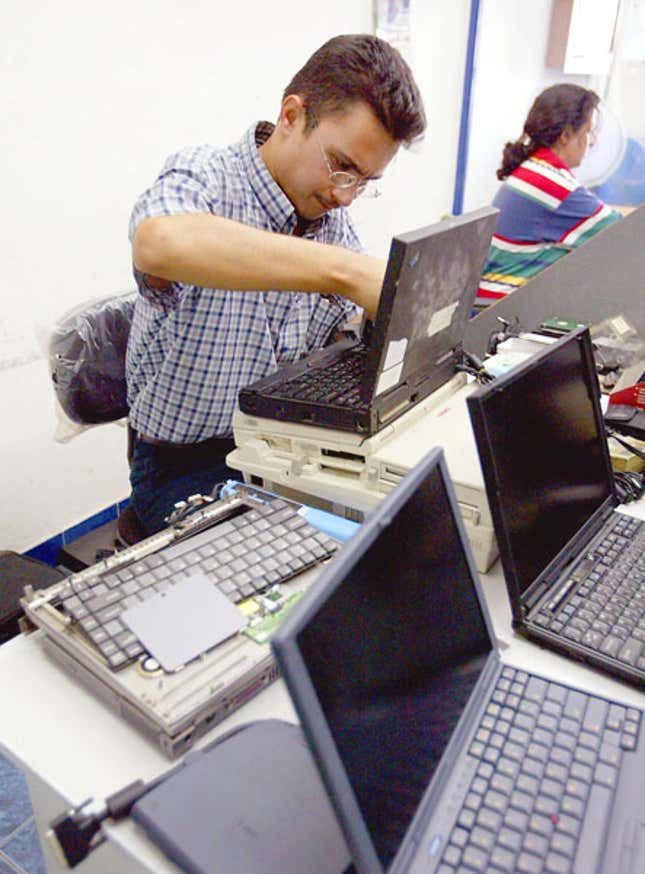 The brave laptop, even after fulfilling its mission, steadfastly resists a technician's data-recovery attempts.