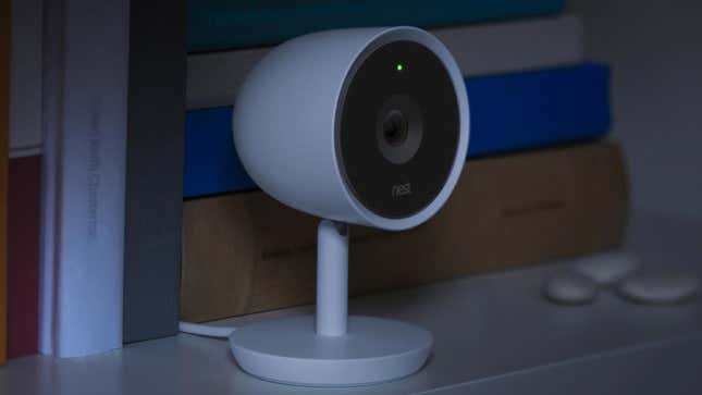 Image for article titled How to Choose the Best Home Security Camera Based on Subscription Options