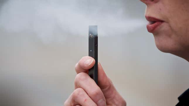 Image for article titled Report: Juul&#39;s Massive Vape Cloud of Trouble Grows, With Feds Launching Criminal Investigation