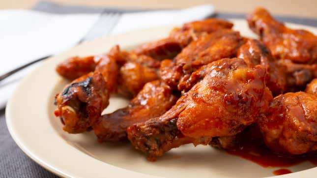 Image for article titled Plan Your Super Bowl Chicken Wings Now