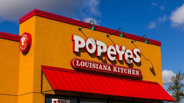 Image for article titled Popeyes smell causes unbearable conditions for Florida town