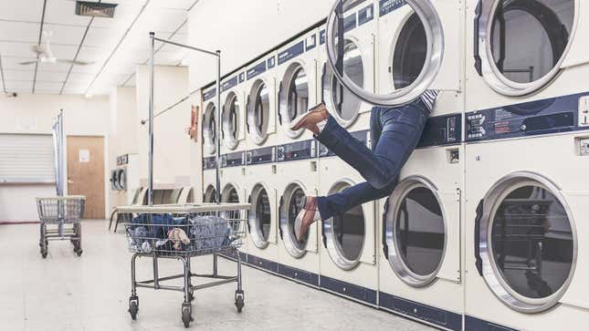 Image for article titled How to Do Laundry Without Making the Environment Worse