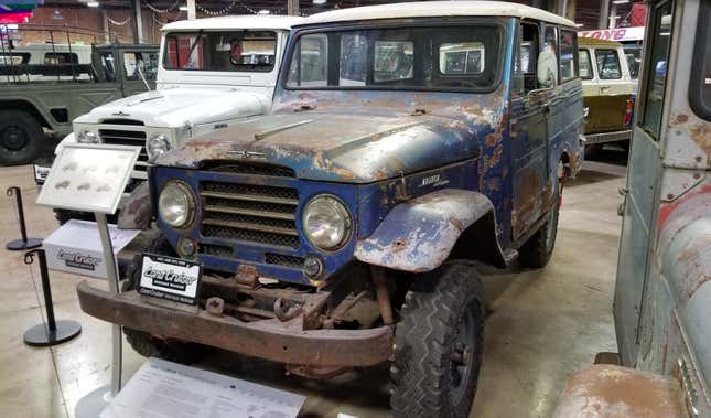Image for article titled A Look At Some Of The Toyota Land Cruiser FJ40's Fascinating Hardware