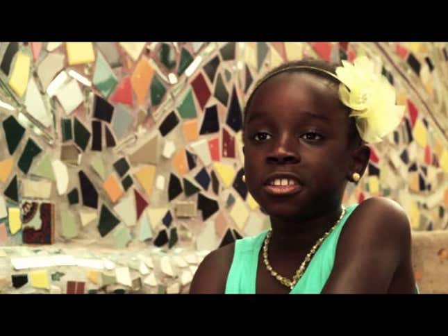 10-Year-Old Girl Gets $60K <i>Shark Tank</i> Investment for Lemonade Business