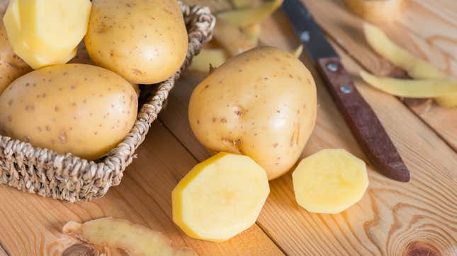 Image for article titled Can a Raw Potato Fix Food That&#39;s Too Salty?