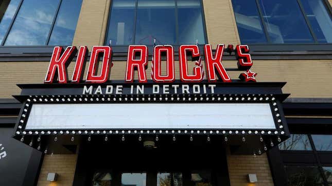 Image for article titled Bawitdabad business model? Kid Rock to close his Detroit restaurant