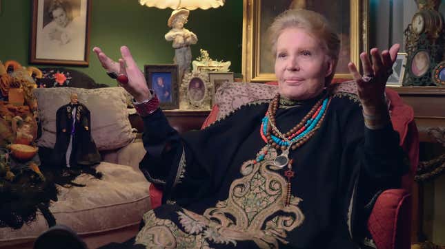 Image for article titled The Creators of Mucho Mucho Amor Discuss the Brilliance of Walter Mercado