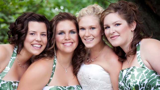 Image for article titled Report: Maid Of Honor Not Even That Good Of Friends With Bride