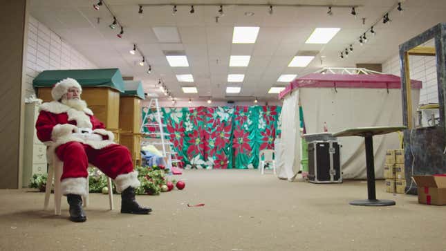 Image for article titled Dying Mall Documentary Jasper Mall Recites an Elegy for Capitalism