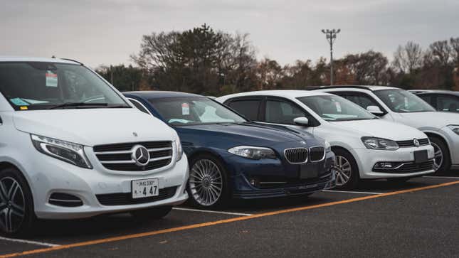Image for article titled Inside Japan's Biggest Used Car Auction