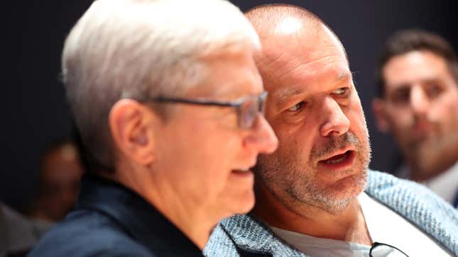 Image for article titled Following News That Jony Ive Is Leaving, Apple Stock Loses Billions