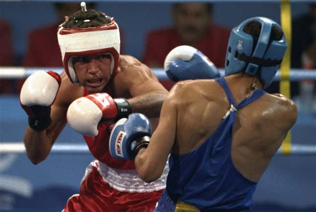 De La Hoya during an Olympic bout in 1992