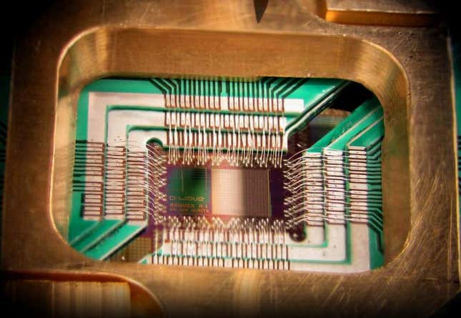 Detalle de una de las primeros computadoras cuánticas.