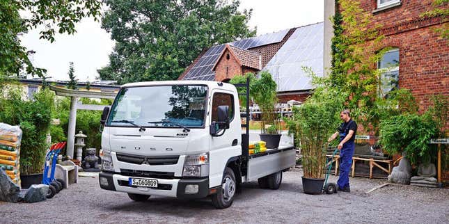Image for article titled Canoo's New Pickup Truck Is The Anti-Cybertruck Because It May Actually Be A Useful Truck