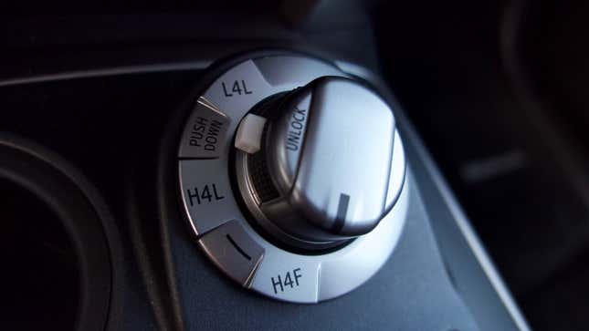 Image for article titled The Toyota 4Runner Is Old as Hell but Now I Get Why Everyone Loves It