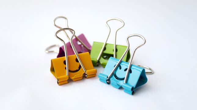 Image for article titled 14 Household Uses for Binder Clips