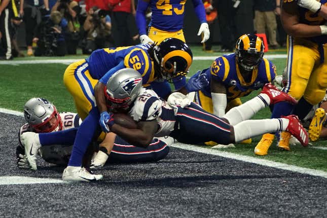 Image for article titled This was pretty close to being the least-entertaining Super Bowl ever