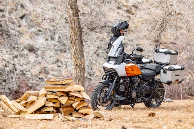 Image for article titled The 2021 Harley-Davidson Pan America Packs A Ton Of Tech For A Surprisingly Reasonable Price