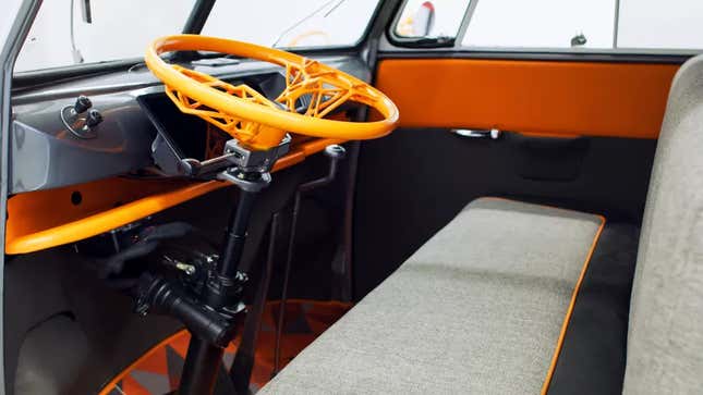 Imagen para el artículo titulado Así es la VW Type 20, la furgoneta eléctrica retro de Volkswagen