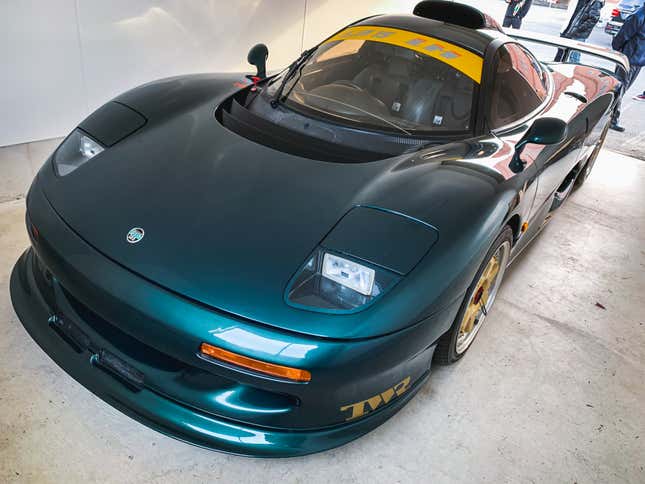 Image for article titled This Supercar Born In A Tokyo Nightclub Has Been Hidden For Decades