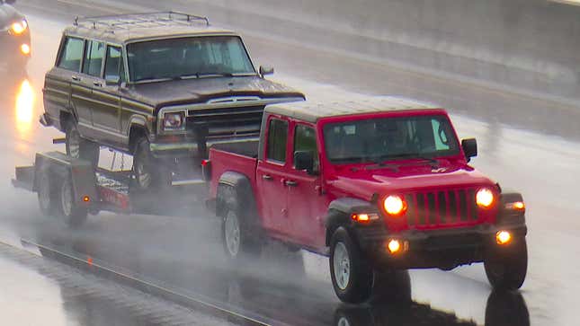 How the 2020 Jeep Gladiator Fared Towing My Free Jeep 250 Miles