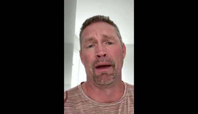 Goateed Doofus Aubrey Huff Whines About Athletes Sharing Political Opinions, Shares Political Opinions