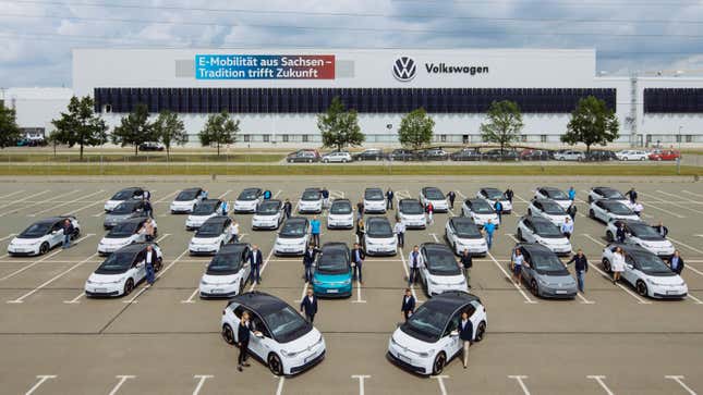 Imagen para el artículo titulado Alemania lo apuesta todo a los coches eléctricos. Estas son sus medidas