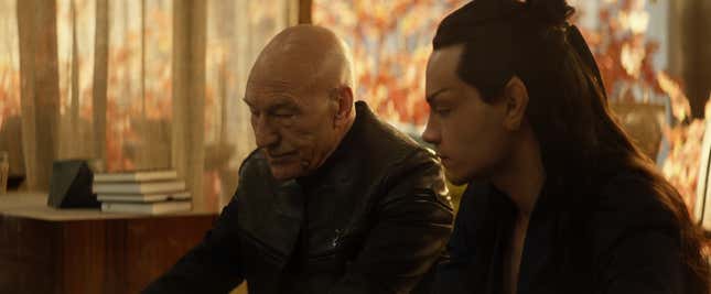 Star Trek Picard's Biggest Failure Was Buying Jean-Luc's Hype