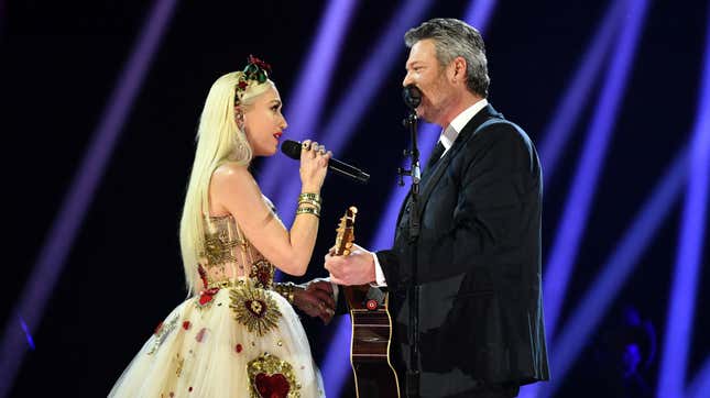 Image for article titled One Thing We Can All Agree On: Gwen Stefani and Blake Shelton Are Engaged