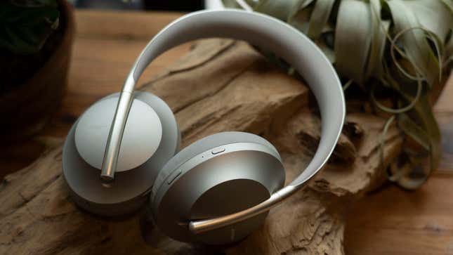 Image for article titled Bose's Latest Headphones Tackle a New Frontier of Noise Canceling, But Is It Worth the Extra Cash?
