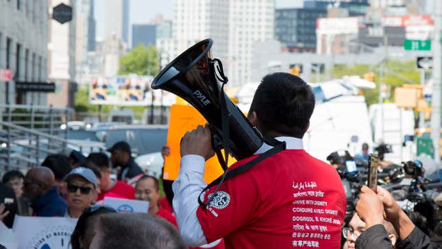 Image for article titled New York&#39;s Rideshare Organizers Clash Amid Unprecedented Uber Strike
