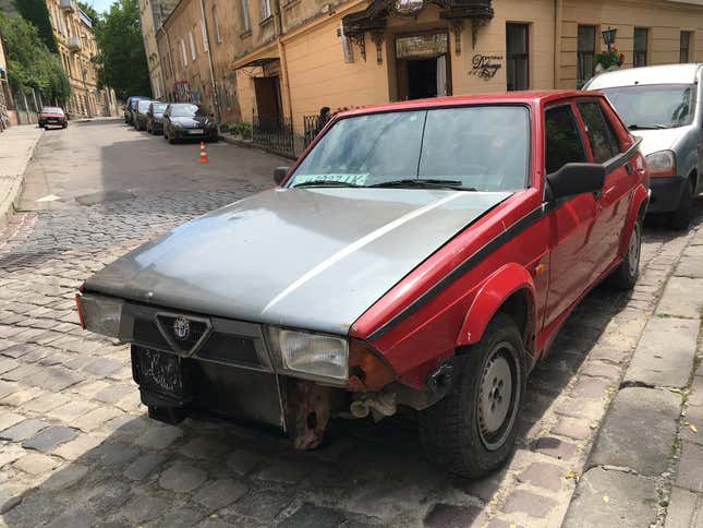 Image for article titled Here Are Only Some Of The Good Cars We Saw In Ukraine