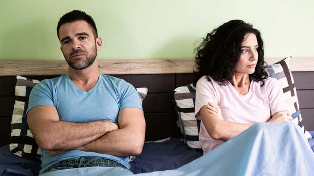 Image for article titled Cash-Strapped Couple Forced To Share Bed