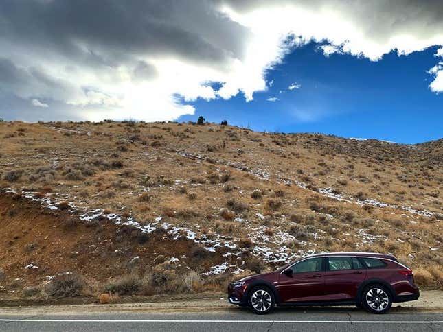 Image for article titled 10,000 Miles Owning a Buick Regal TourX Wagon: What I've Learned