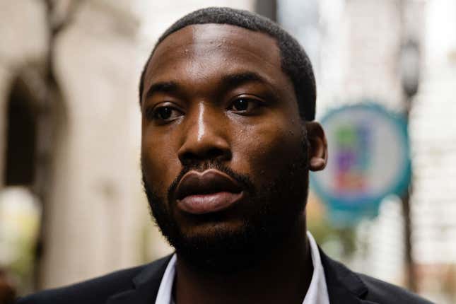 Image for article titled Philadelphia DA Accuses Judge of Bias, Says Meek Mill Should Get New Trial