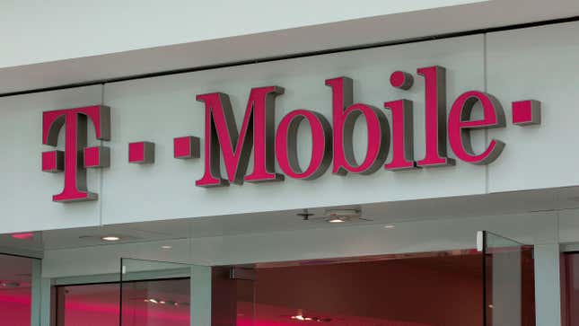 Image for article titled T-Mobile Just Made Some Big 5G Promises