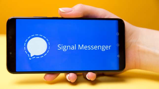 Image for article titled Android Users: Update Signal Now to Prevent Eavesdropping