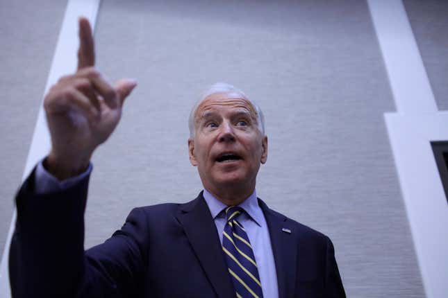 Image for article titled Crazy Uncle Joe Strikes Again: Presidential Hopeful Biden Asks Crowd About Obama’s ‘Assassination’