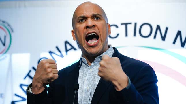Image for article titled Cory Booker Is Begging for Money Again
