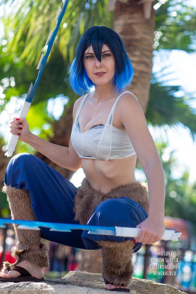 Image for article titled 2019's Last Big Cosplay Show Was A Christmas Treat