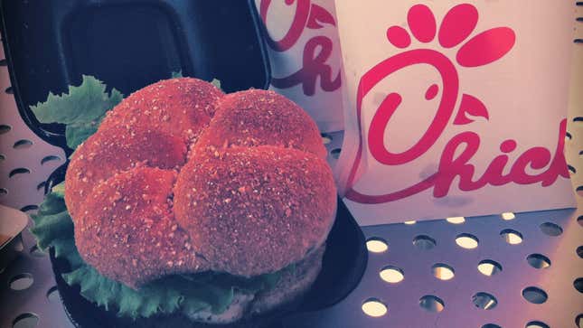 Image for article titled Teens are still lovin’ Chick-fil-A