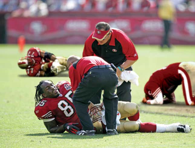 Image for article titled Entire 49ers Offense Injured On Single Play