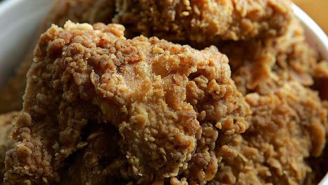 Image for article titled How do you reheat fried chicken? (And is it even worth it?)