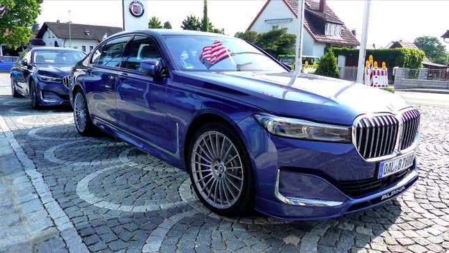 Image for article titled What It Was Like to Go 170 MPH in BMW's Swankiest Super Sedan